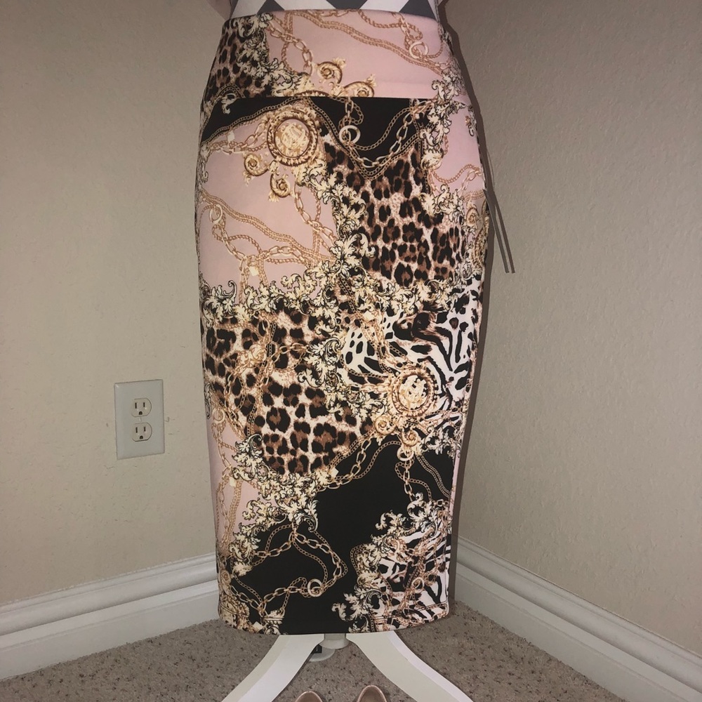 Thalia Scuba Chain and Cheetah Skirt